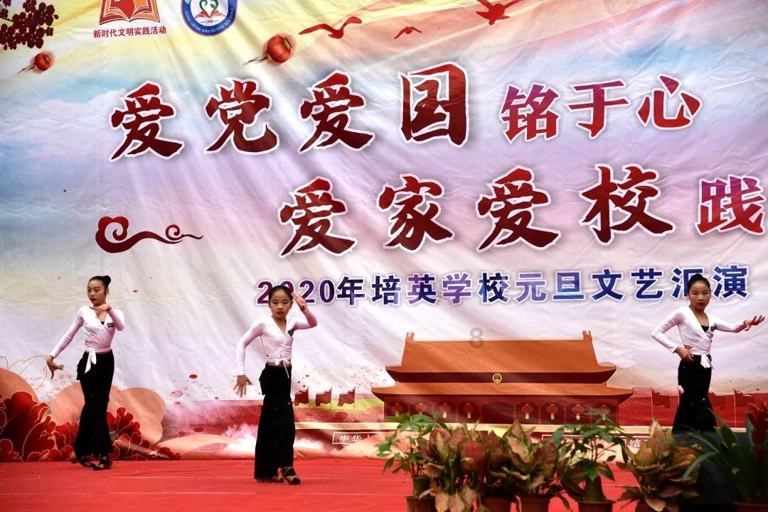 彩虹六号围攻