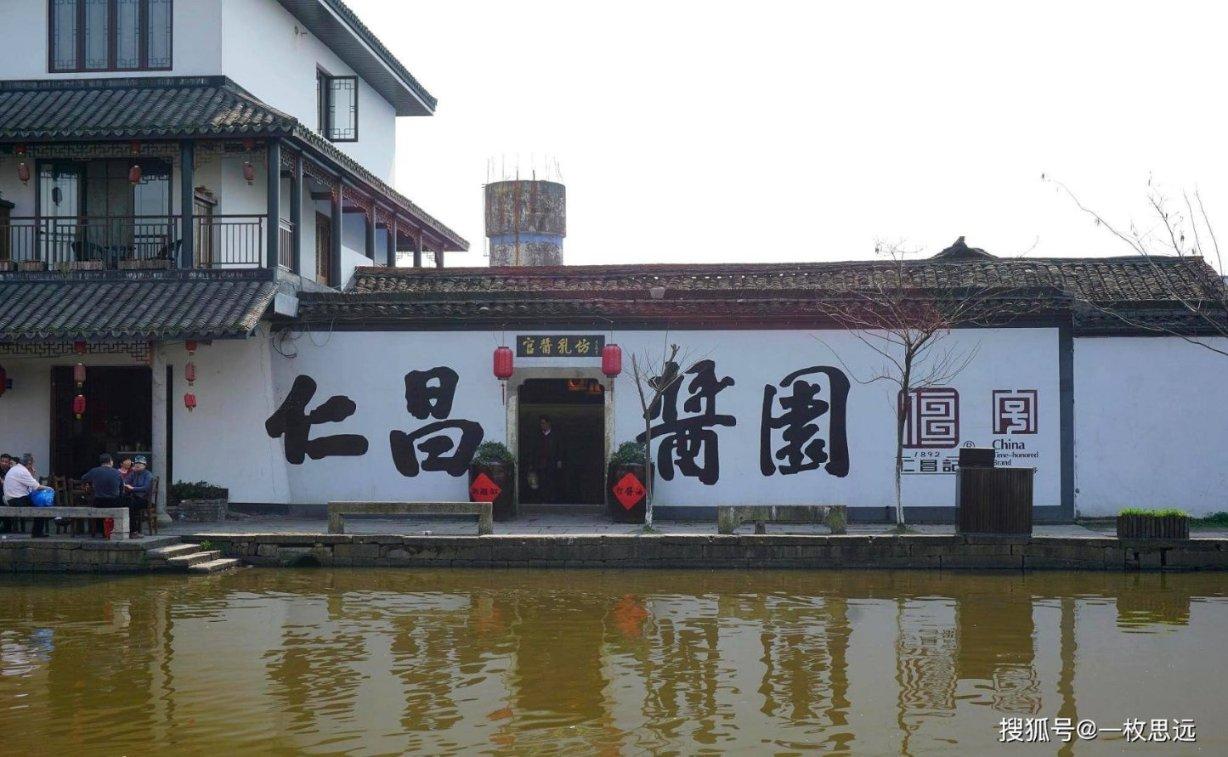 迈开“铁脚板” 守护千万家